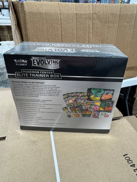 Pokemon Evolving Skies Elite Trainer Box Jolteon/Flareon/Umbreon/Leafeon (Pokemon Center Exclusive)