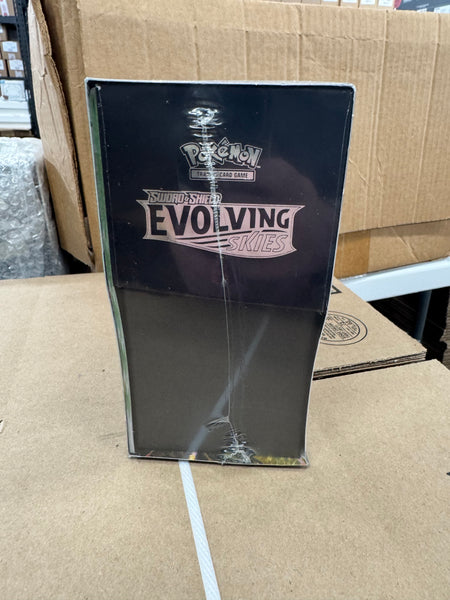 Pokemon Evolving Skies Elite Trainer Box Jolteon/Flareon/Umbreon/Leafeon (Pokemon Center Exclusive)